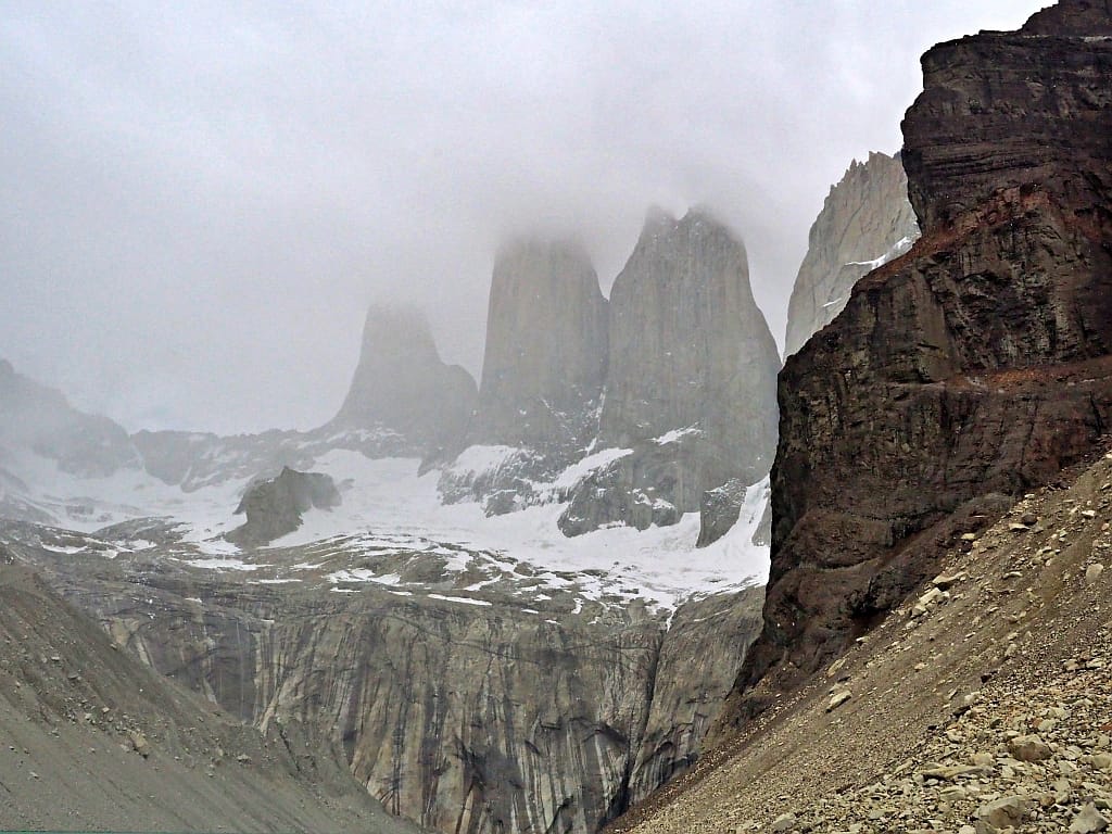 Torres Del Paine Las Torres Base 2 1