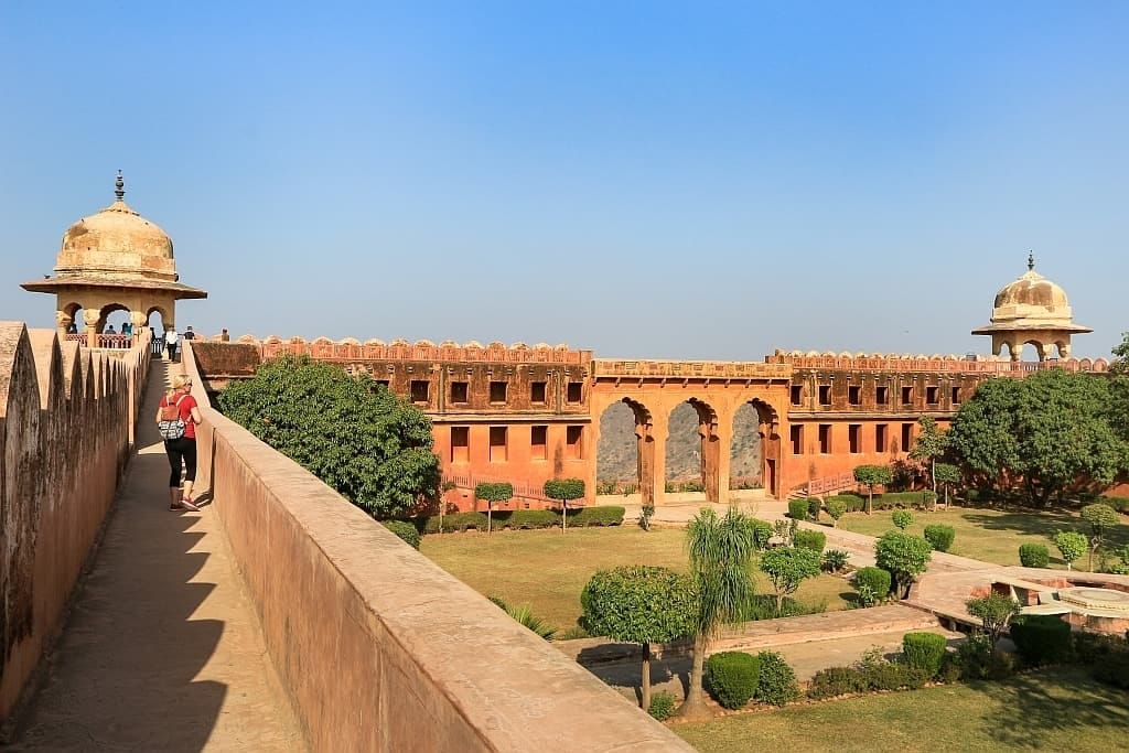amber fort jaipur m