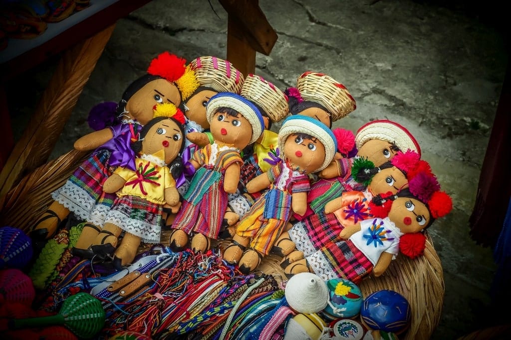 Ruta de las Flores. Szlakiem kwiatów w Salwadorze 11 Ruta de las Flores Ataco El Salvador laleczki