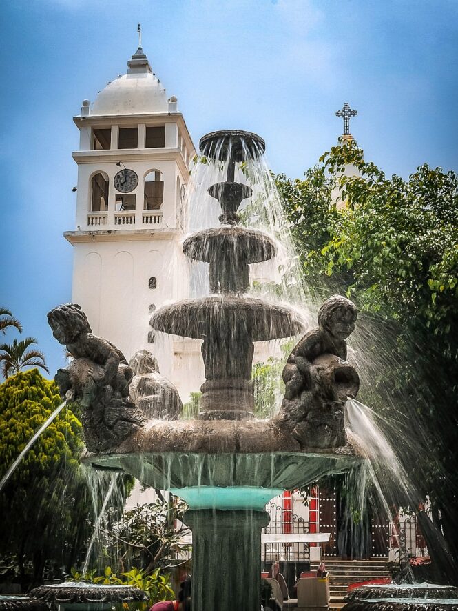 Ruta de las Flores. Szlakiem kwiatów w Salwadorze 45 Juayua Ruta de las Flores El Salvador h 2
