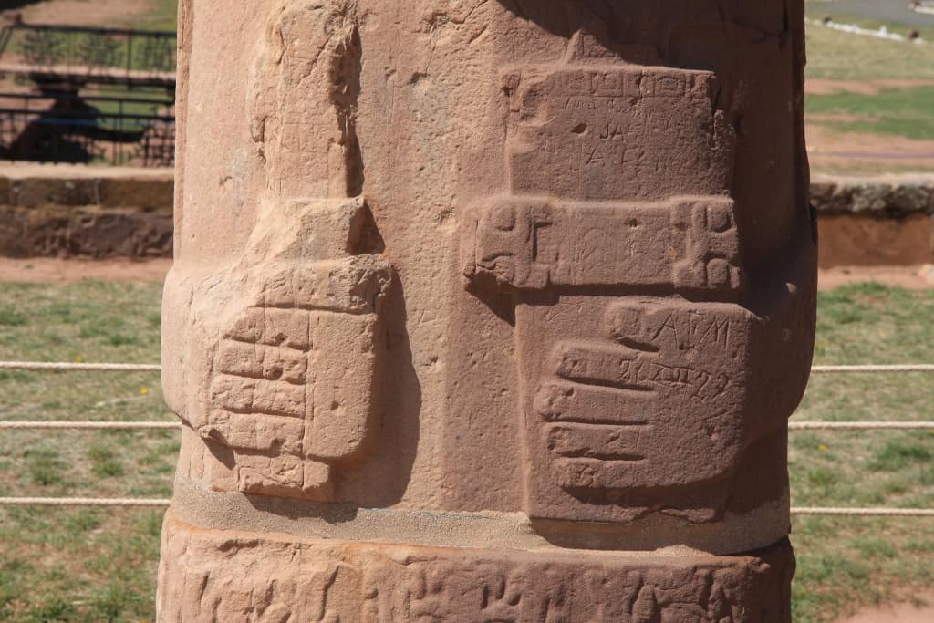 Tiwanaku w Boliwii. Aramu Muru i Puma Punku 20 Tiwanaku w Boliwii Idol.2