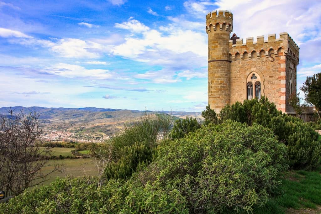 Zamki Katarow. Wieza Magdala