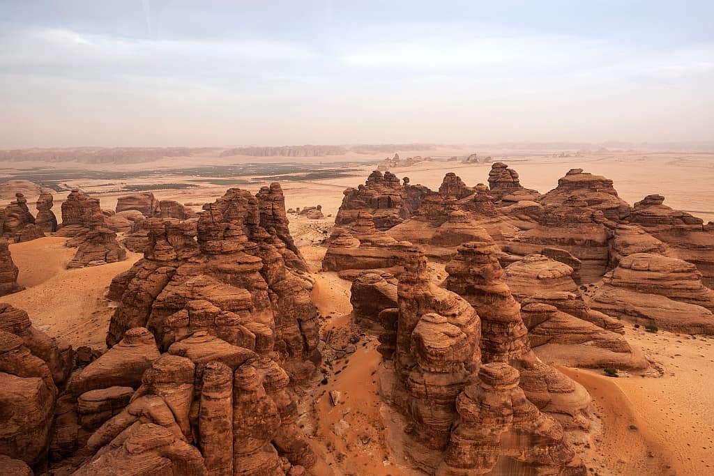 AlUla – co zobaczyć: Hegra, Maraya, Elephant Rock 9 Alula lot balonem