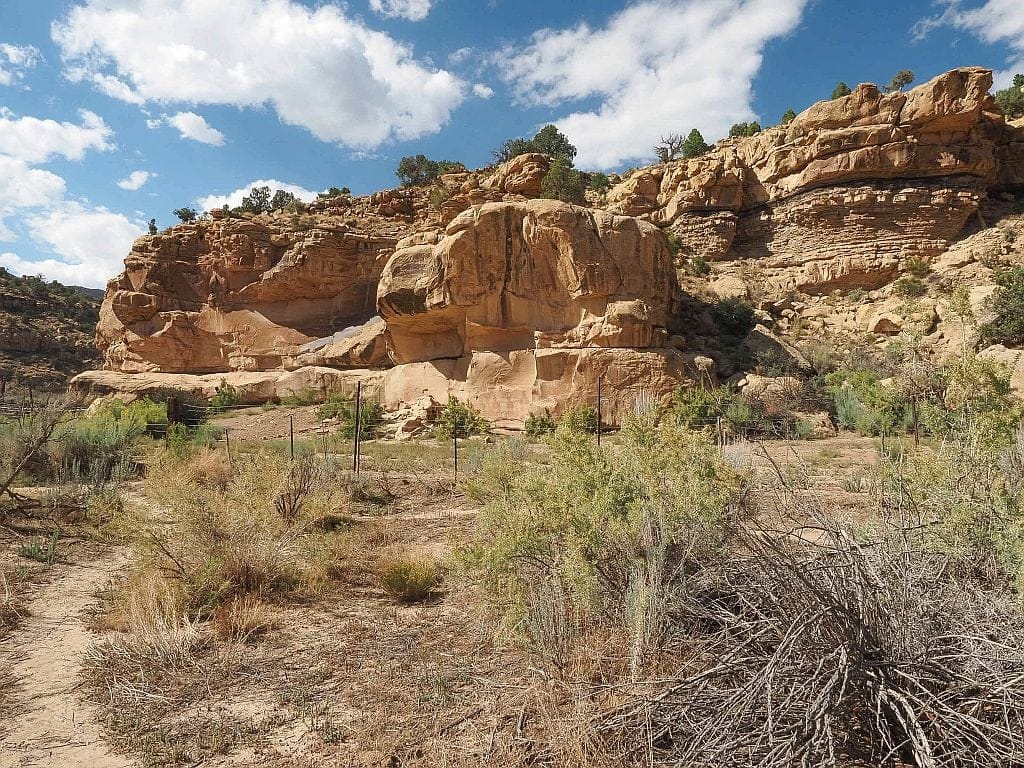 Sego Canyon Barier Style 6