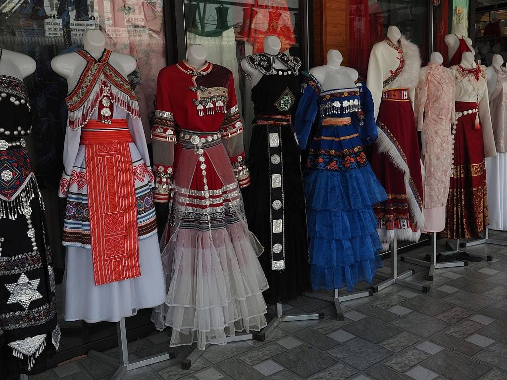 Ninh Binh wypozyczalnia strojow