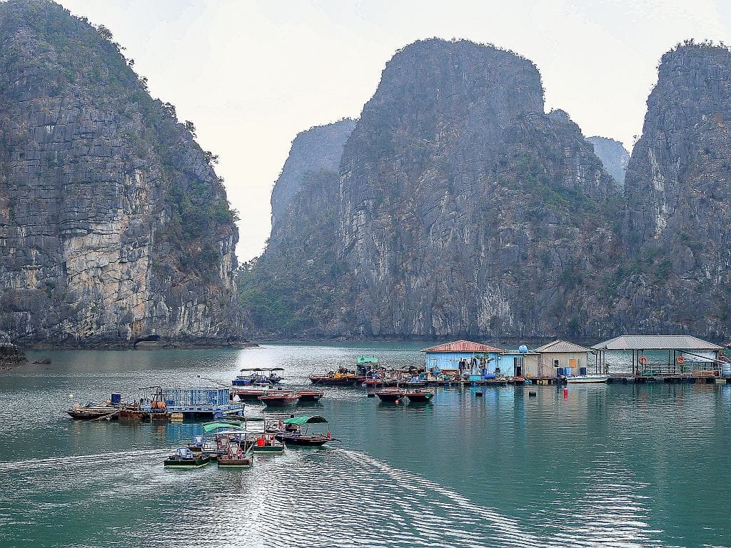 Rejs po Ha Long Bay 20 ha long bay wioska
