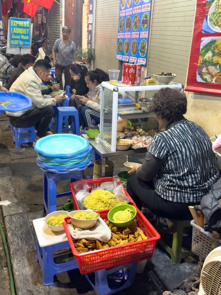 Co zobaczyć w Hanoi 49 hanoi kuchnia wietnamu 4