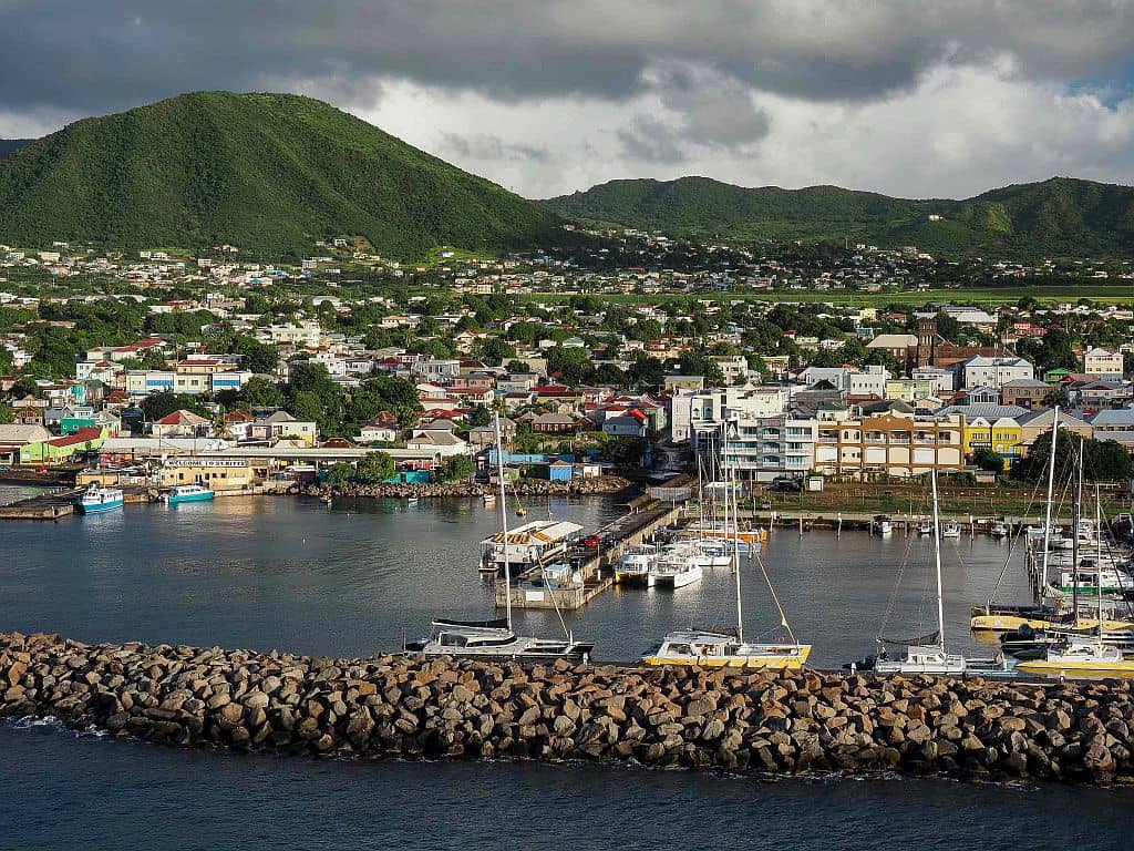 Rejs po Karaibach - 5 wysp w 10 dni 67 Rejs po karaibach St Kitts Kolonialne ulice Basseterre 1