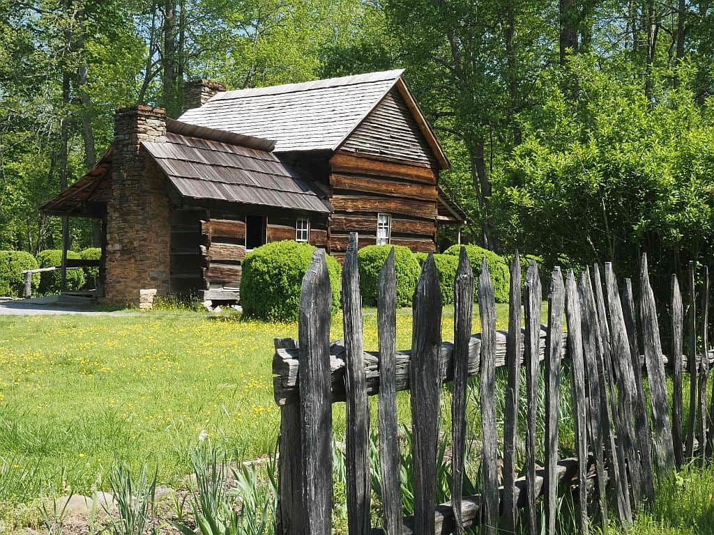 Great Smoky Mountains Oconaluftee Visitor Center