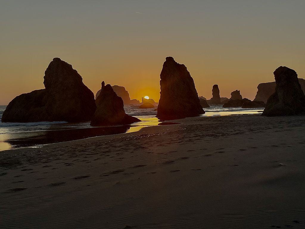 Wybrzeże Oregonu – najpiękniejsze klify i plaże 41 Wybrzeze Oregonu Face Rock State Scenic w Bandon sunset 1