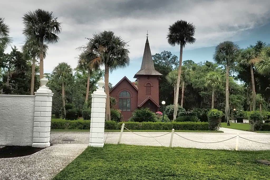 Jekyll Island – zabytkowa kaplica Faith Chapel z 1904 roku