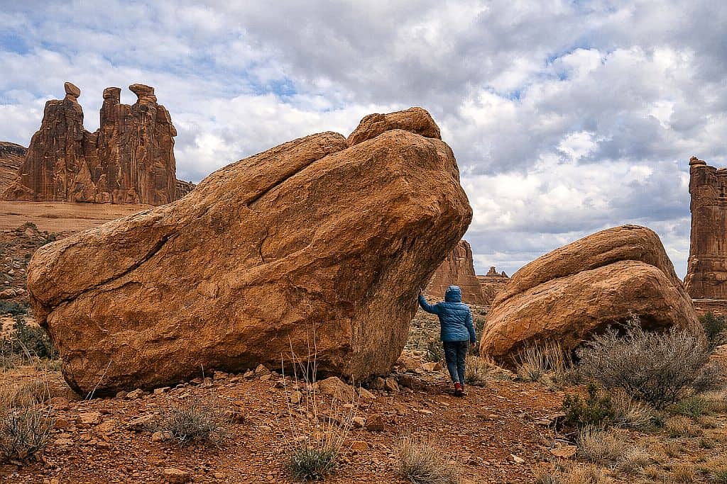 Arches National Park Park Avenue trekking