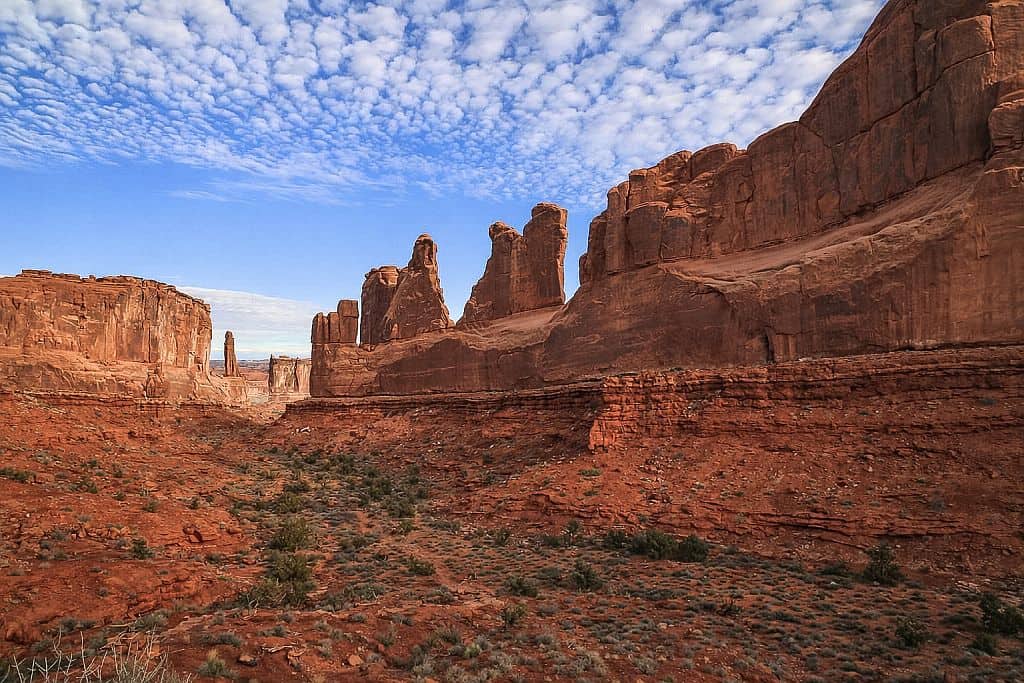 Park Avenue Trail Arches national Park b