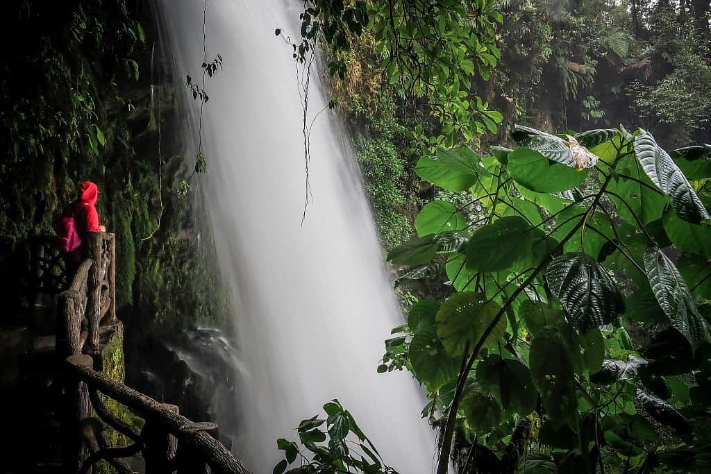 wodospady la paz kostaryka na wlasna reke a