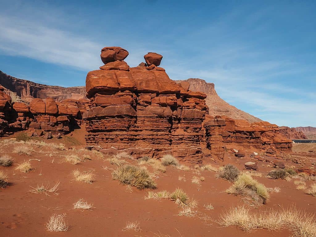Canyonlands w 1 dzień – gotowy plan i praktyczne wskazówki 31 Canyonland Potash Road formacje po drodze
