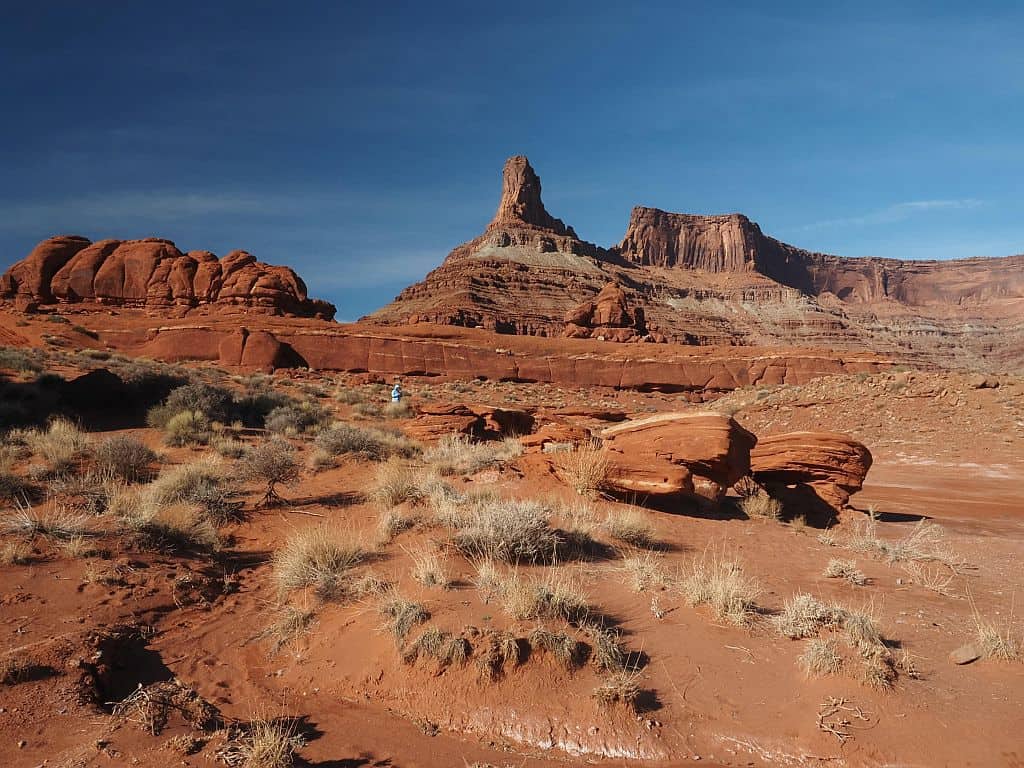 Canyonlands w 1 dzień – gotowy plan i praktyczne wskazówki 29 Canyonland Potash Road miEdzy skalami