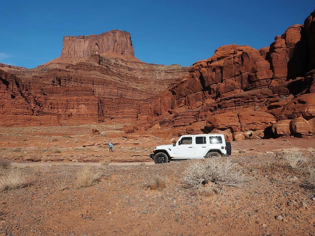 Canyonlands w 1 dzień – gotowy plan i praktyczne wskazówki 23 Death Horse Point z Shafer Rooad