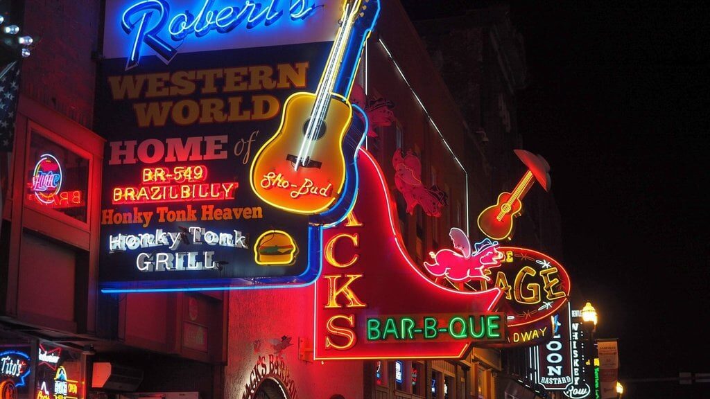 Nashville-autostrada-Honky-Tonk