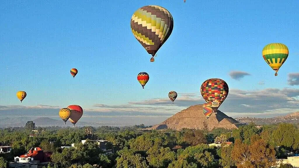 teotihuacan meksyk lot balonem edited